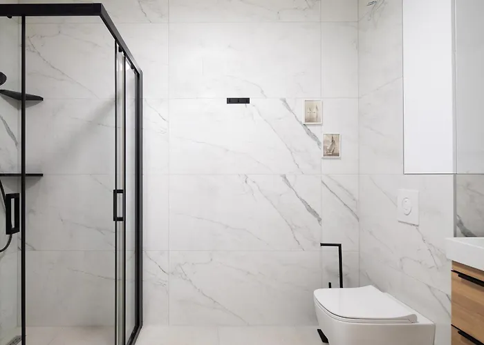 Elvin With Sea View Apartment *